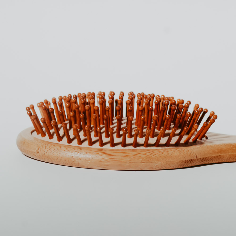 Cepillo de Madera de Bambú Natural para Cabello – Semillas de Vida