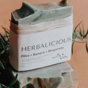 Herbalicious: Jabón artesanal herbal